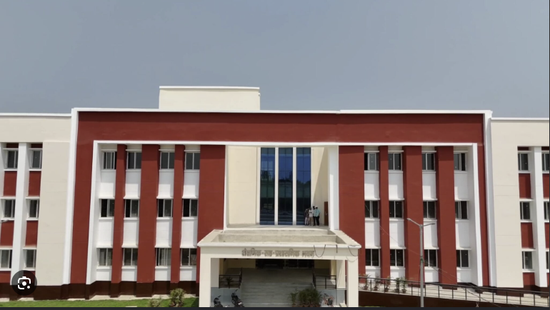 DSTTE Building